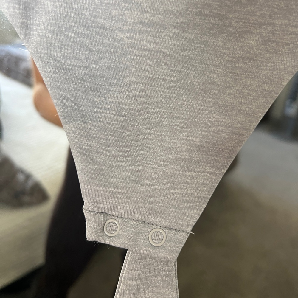 Aritzia Heather Grey Square Neck Original Contour Bodysuit - Picture 4 of 8